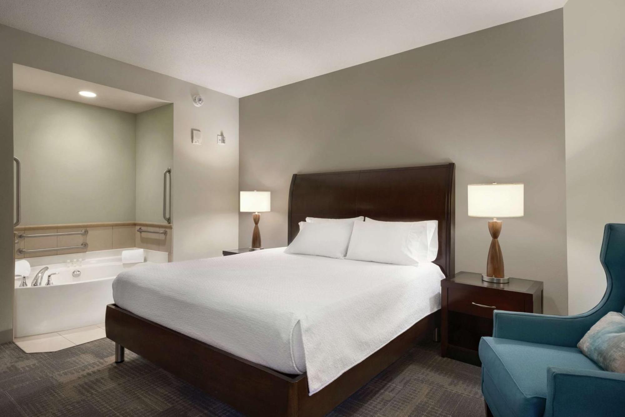 Hilton Garden Inn Minneapolis Downtown Eksteriør billede