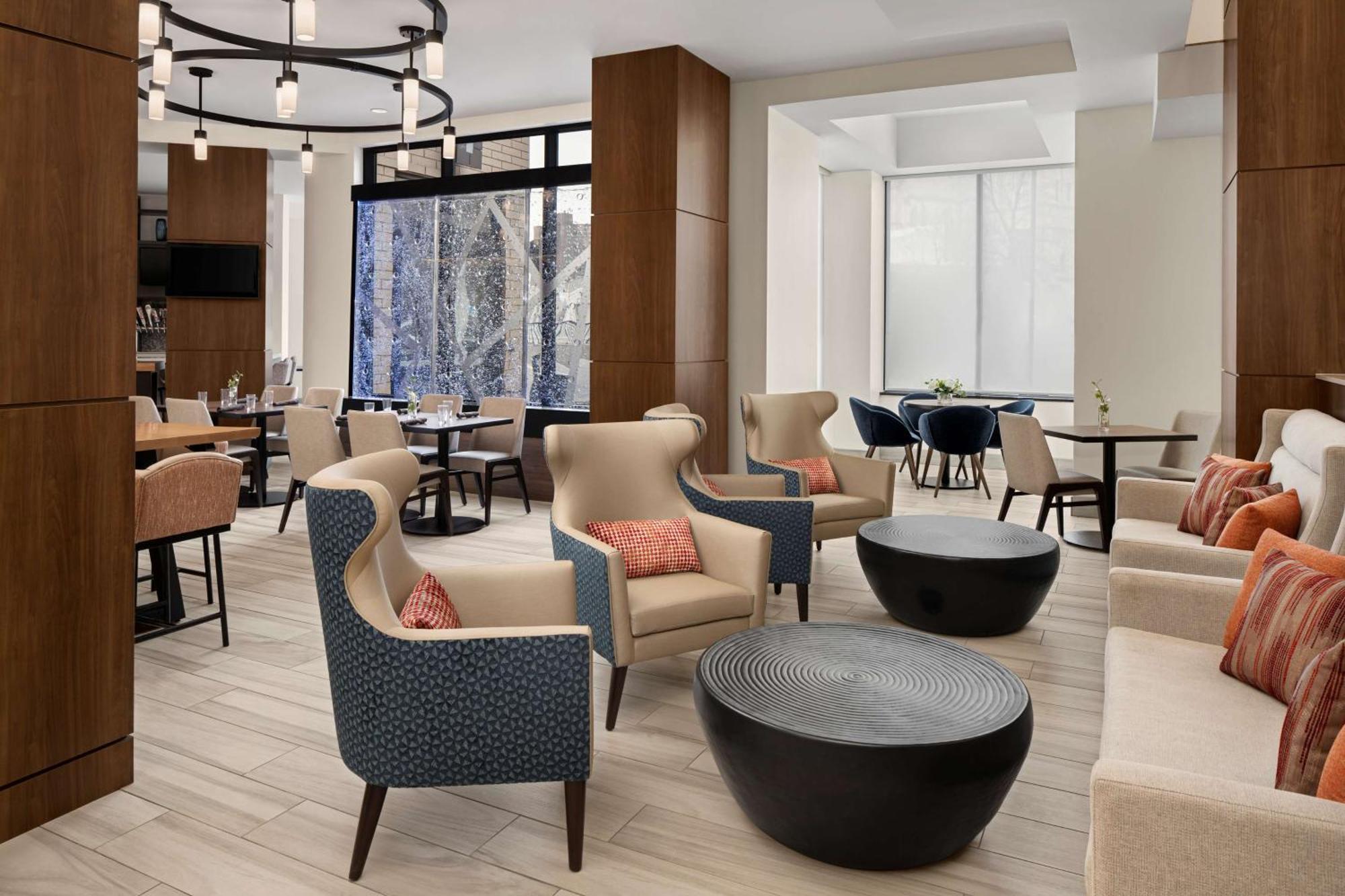 Hilton Garden Inn Minneapolis Downtown Eksteriør billede