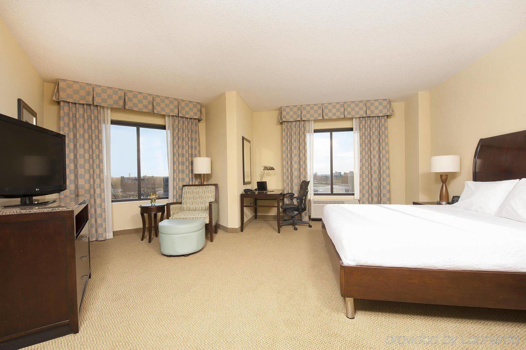 Hilton Garden Inn Minneapolis Downtown Eksteriør billede