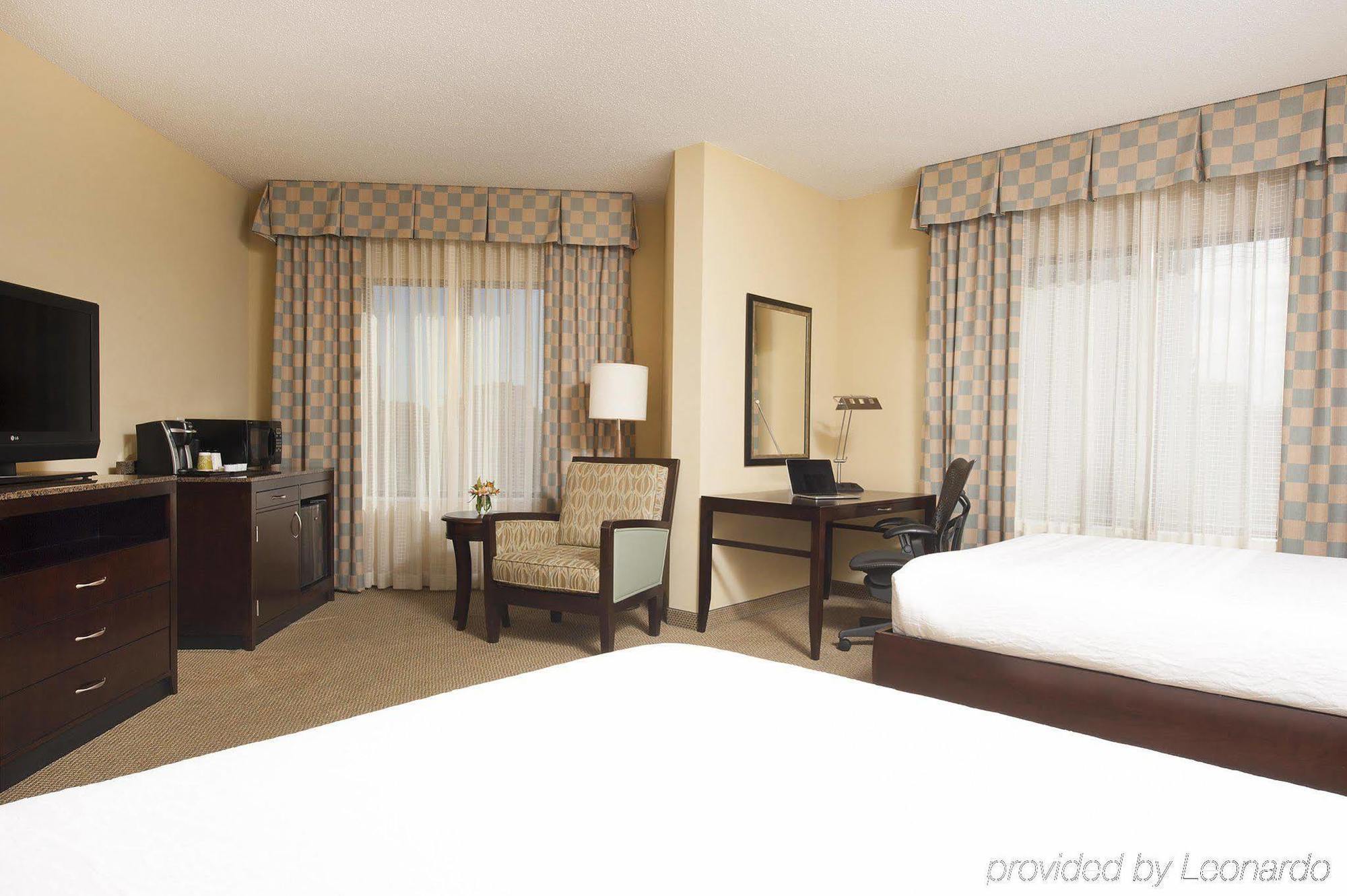 Hilton Garden Inn Minneapolis Downtown Eksteriør billede