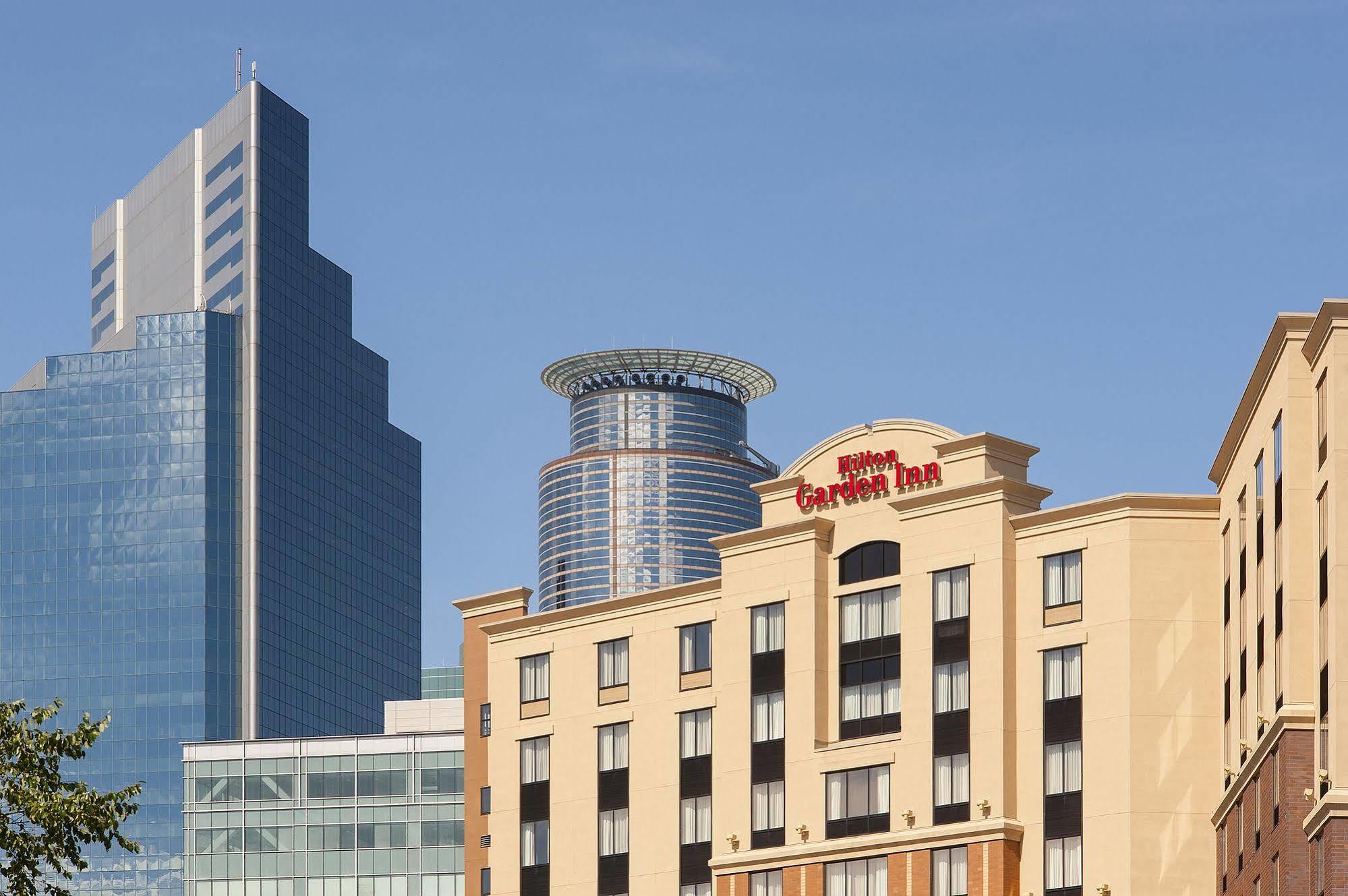 Hilton Garden Inn Minneapolis Downtown Eksteriør billede